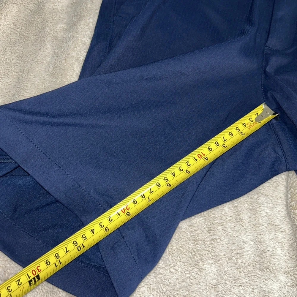 Under Armour Golf Shorts Blue Performance Stretch Flat Front Mens Size 30 x 9